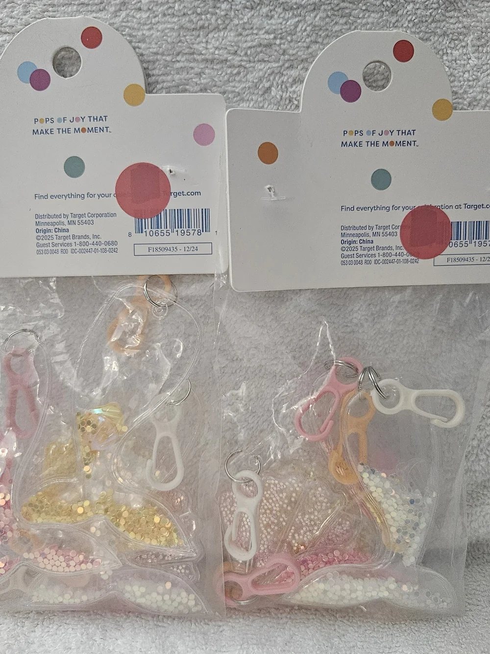 12 Spritz Pink & Yellow Glitter Seashells & Mermaid Tails Keychain Party Favors